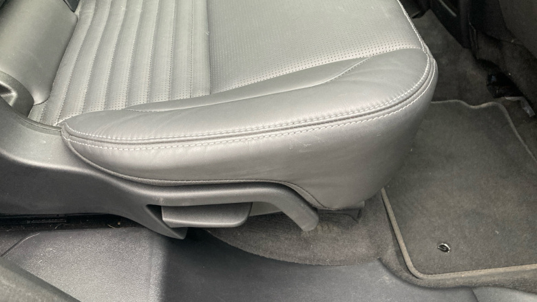 Land Rover Discovery Sport 2.0 D200 Dynamic HSE 5dr Auto [7 Seat] Diesel Station Wagon